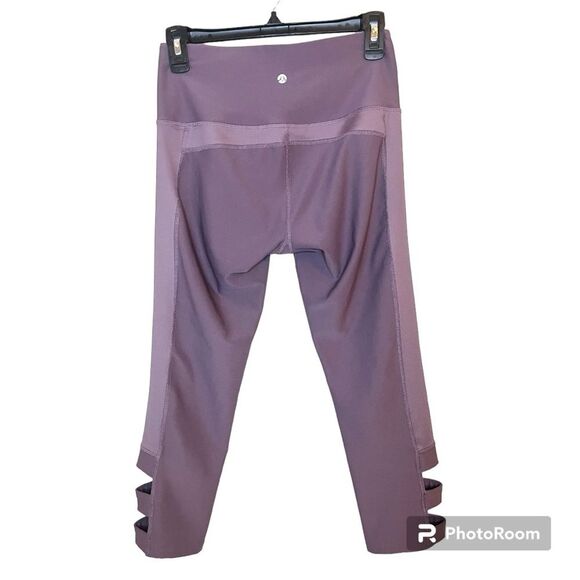 Apana Purple Workout Capri Leggings Size Small - Picture 2 of 8